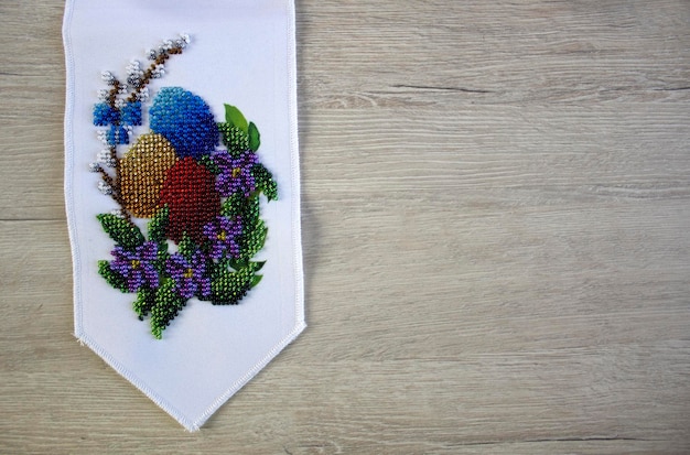 zbiór haftów w różnych stylach